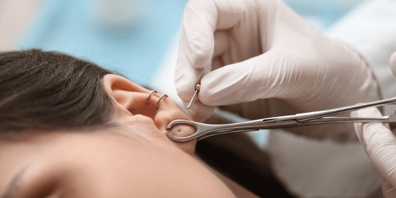 Прокол ушей 12+